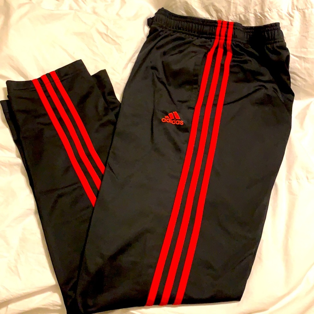 Adidas sweatpants FINAL MARKDOWN